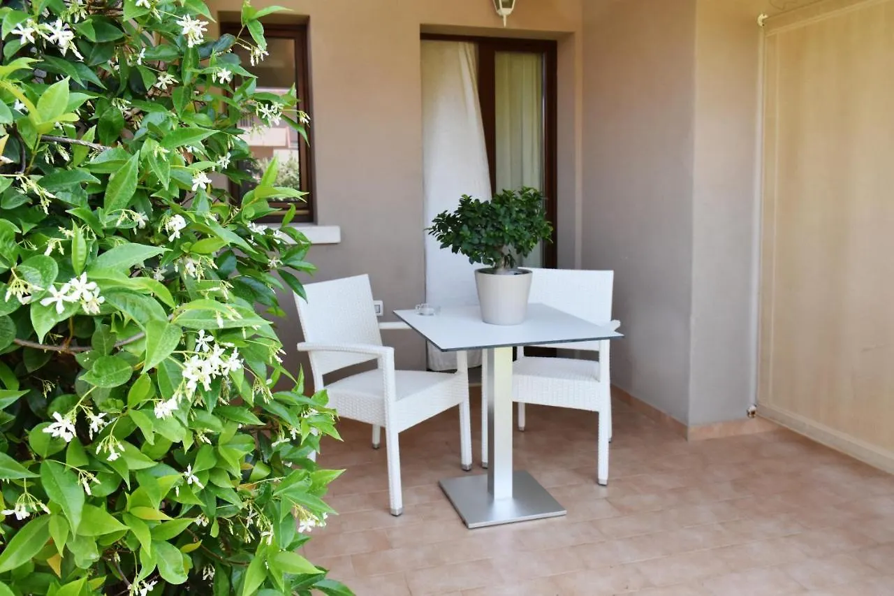 Xenia Hotel Villasimius 3*,